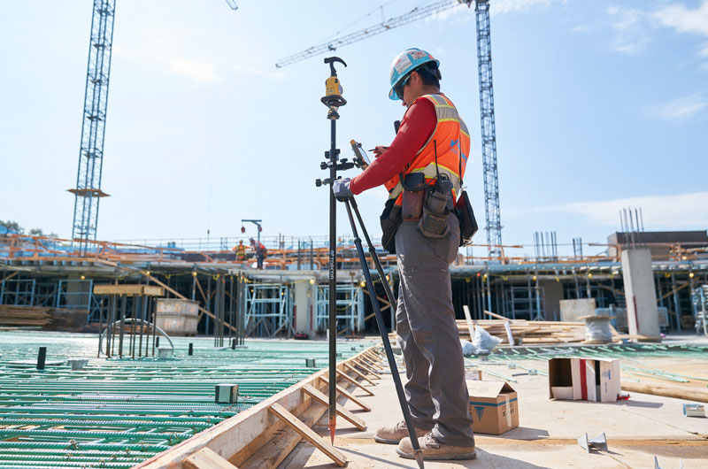 Sempre più in alto. Affrontare le sfide lanciate dal settore delle costruzioni verticali